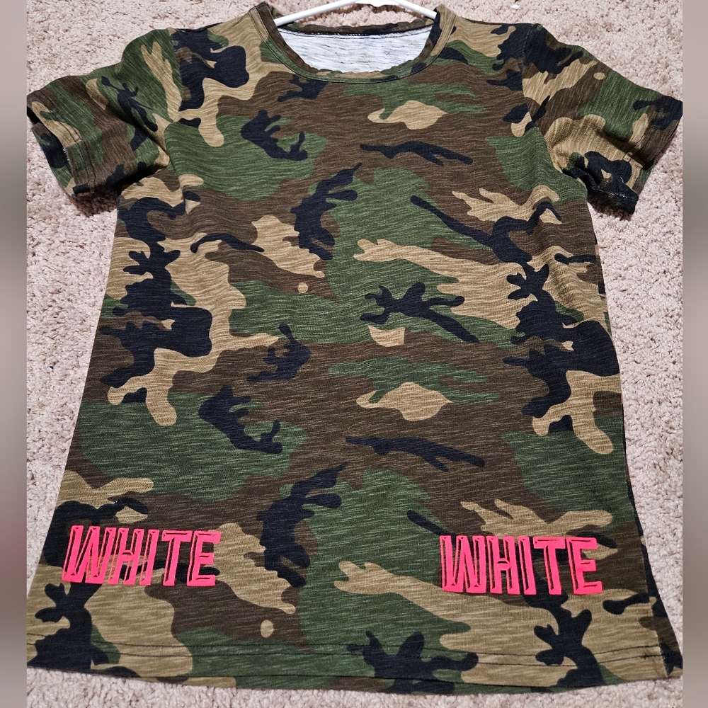 Off White T-shirt